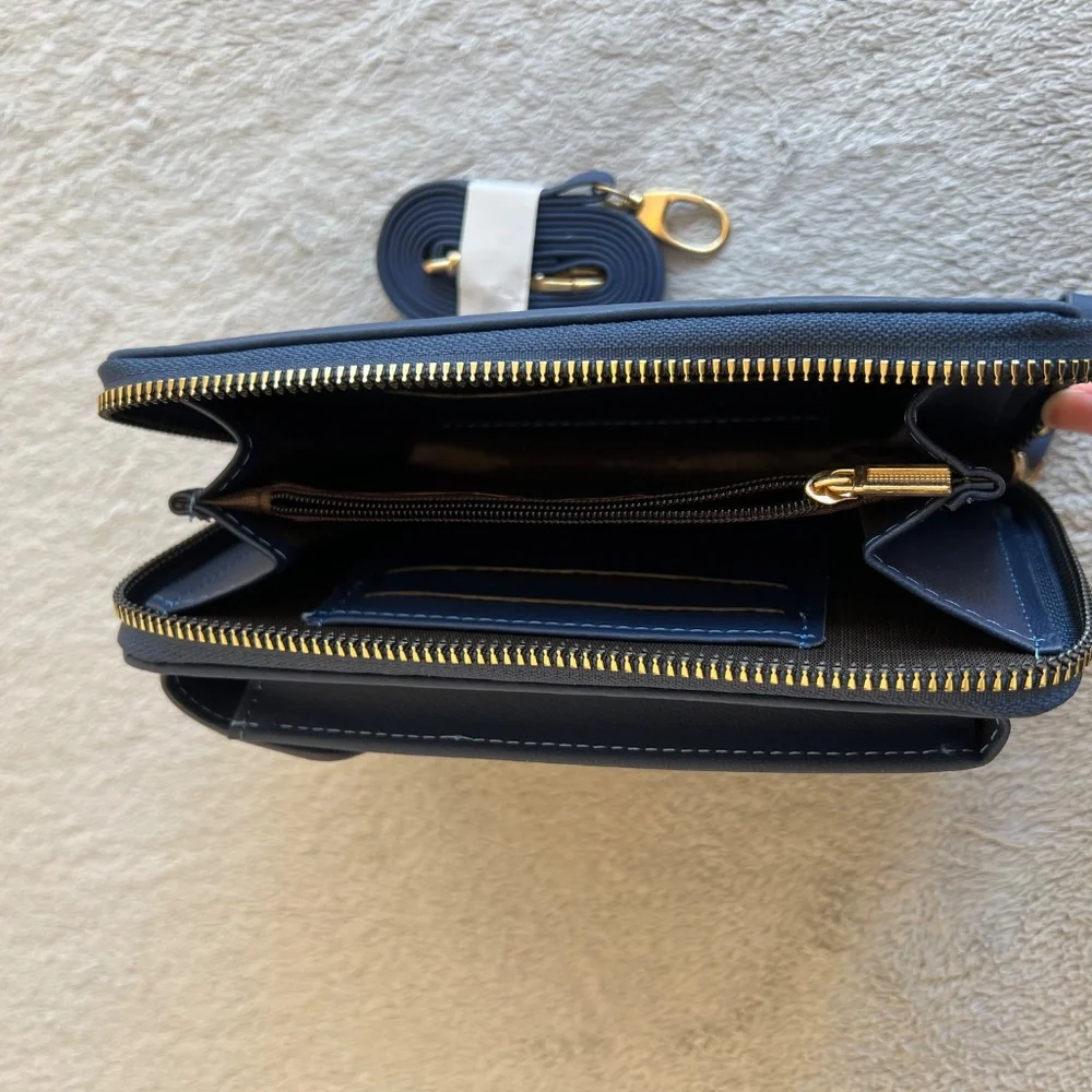 Forever Young crossbody wallet - Picture 3 of 3